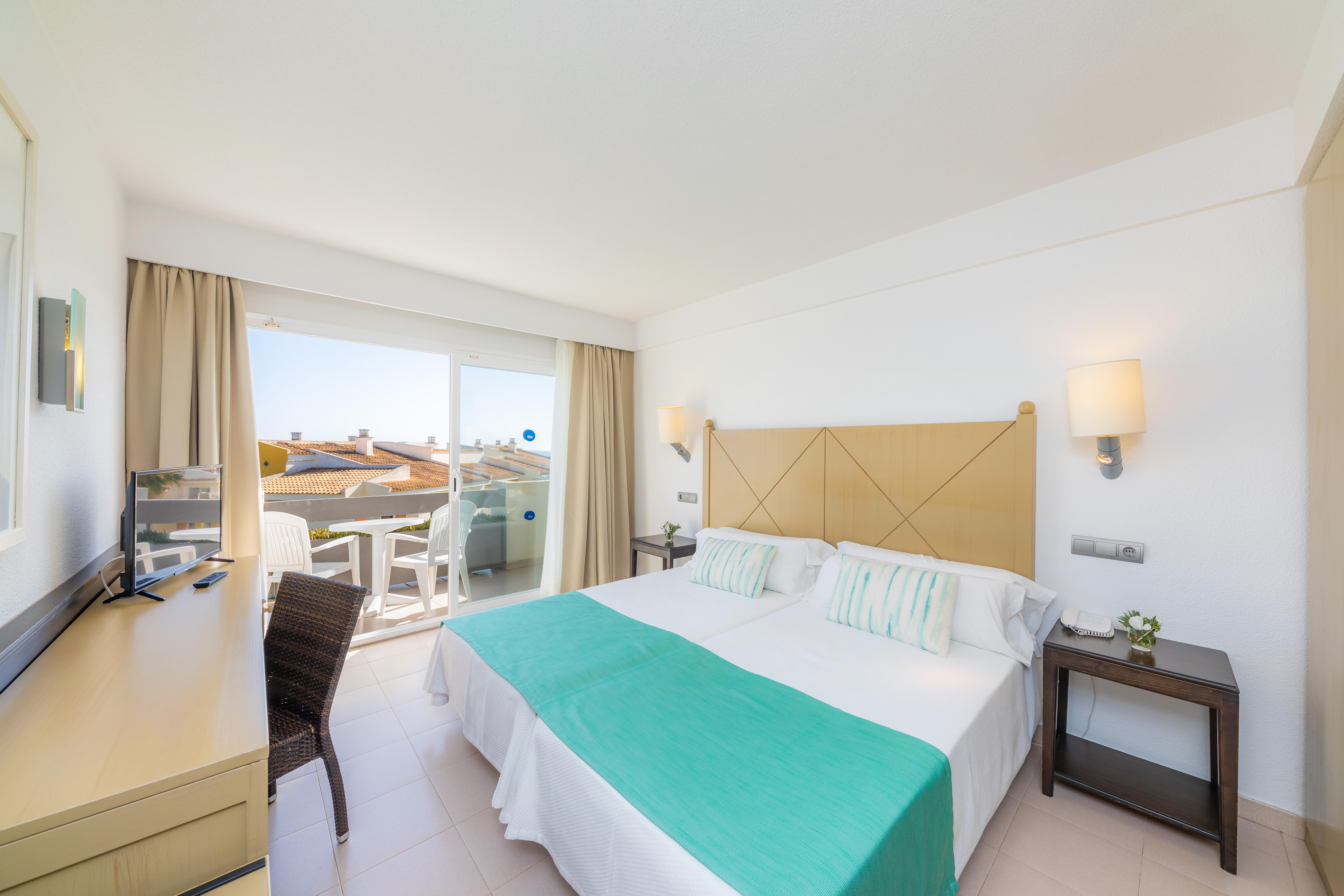 Blau Punta Reina 4*